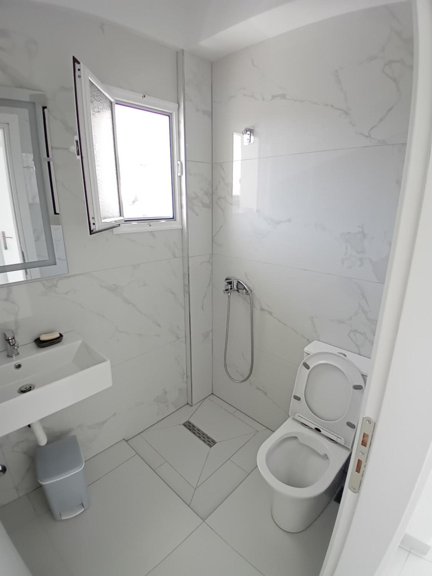 Ida Apartments Sarandë Esterno foto