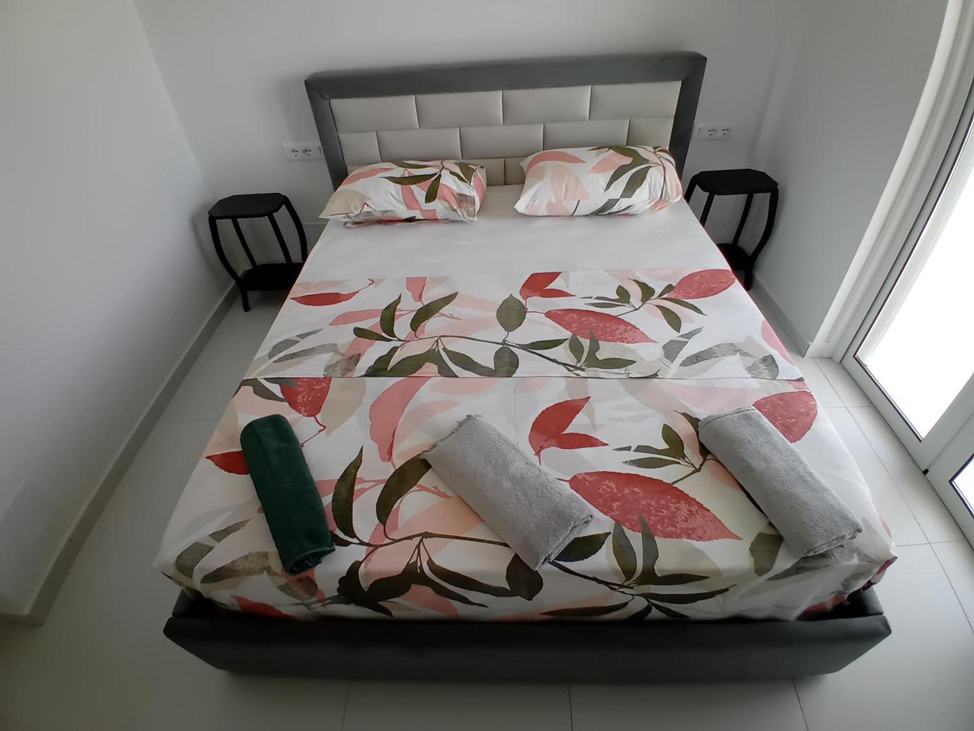 Ida Apartments Sarandë Esterno foto