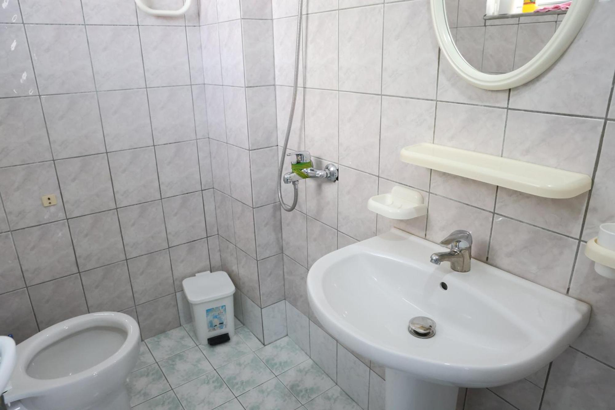 Ida Apartments Sarandë Esterno foto
